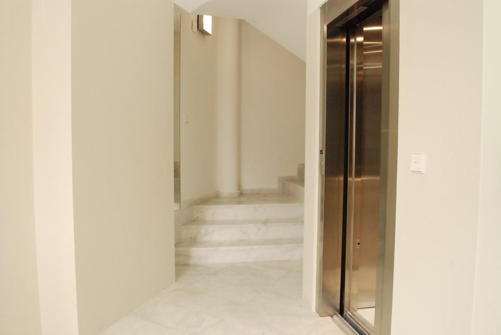 Puerta de Serranos Valencia Exterior foto